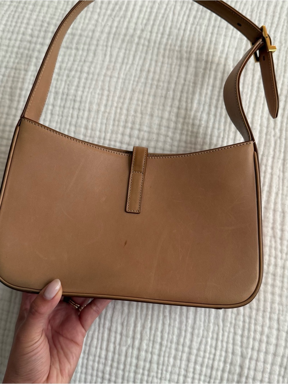 Saint Laurent Tan Leather Shoulder Bag with Gold YSL Hardware - Picture 6 of 10